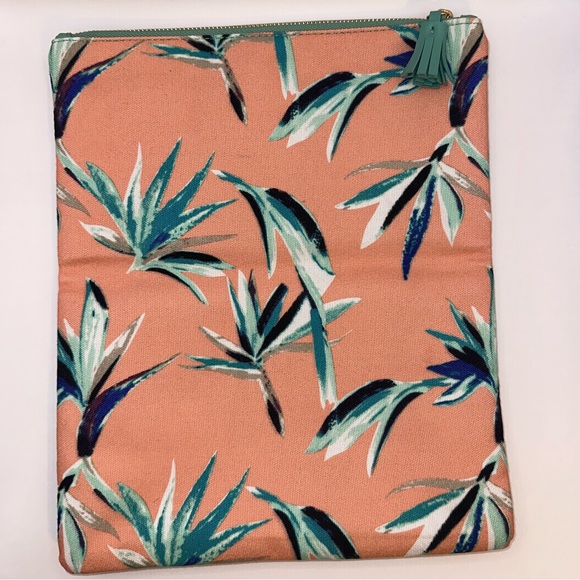 Rachel Pally Reversible Clutch Fold Over HandBag - Picture 8 of 9